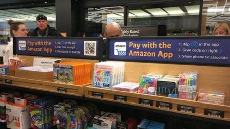 أمازون تفتتح أحدث متاجرها غير الالكترونية لبيع الكتب في الولايات المتحدة